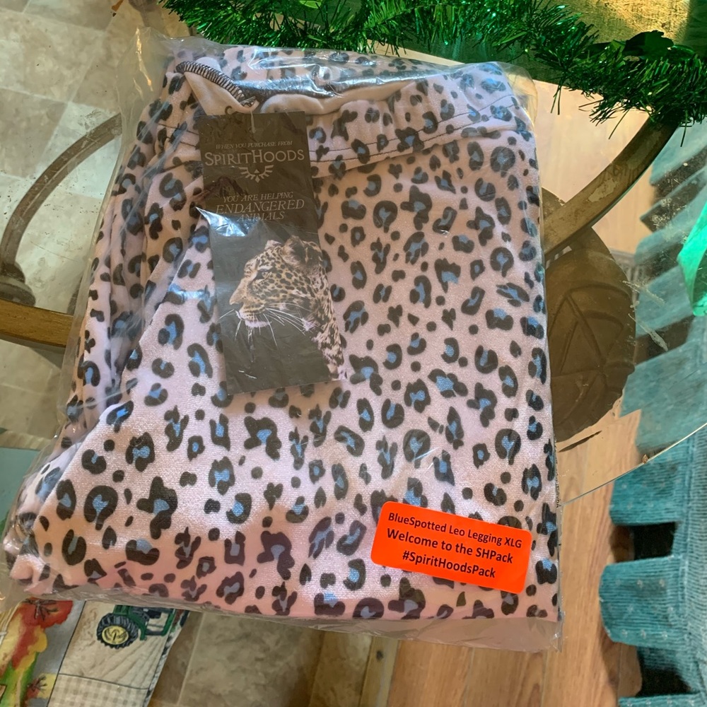 Xl spirithood blue cheetah print leggings OG $60